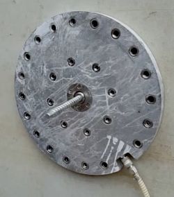 Kotevn� tal�� pro nerovn� povrchy a izolace